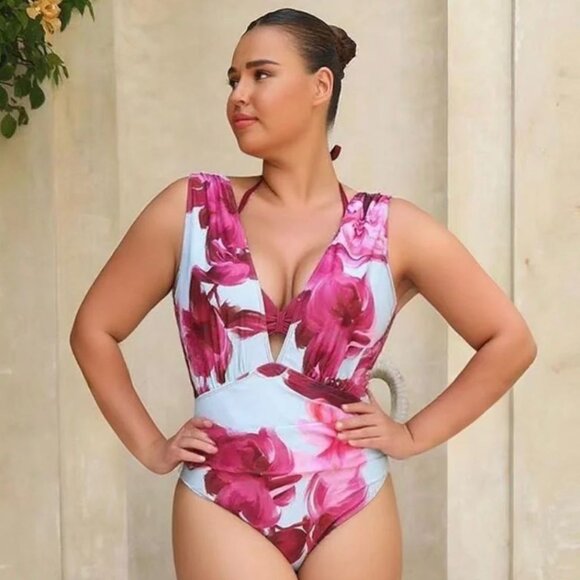 The Chic Hero Other - Swimwear with flowers on a light blue background (only swimwear without a bra)